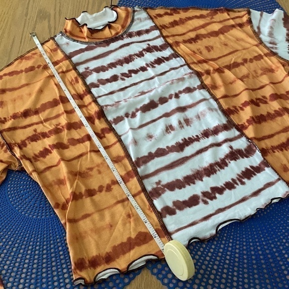 ⭐️ High Fashion Top - Picture 7 of 10